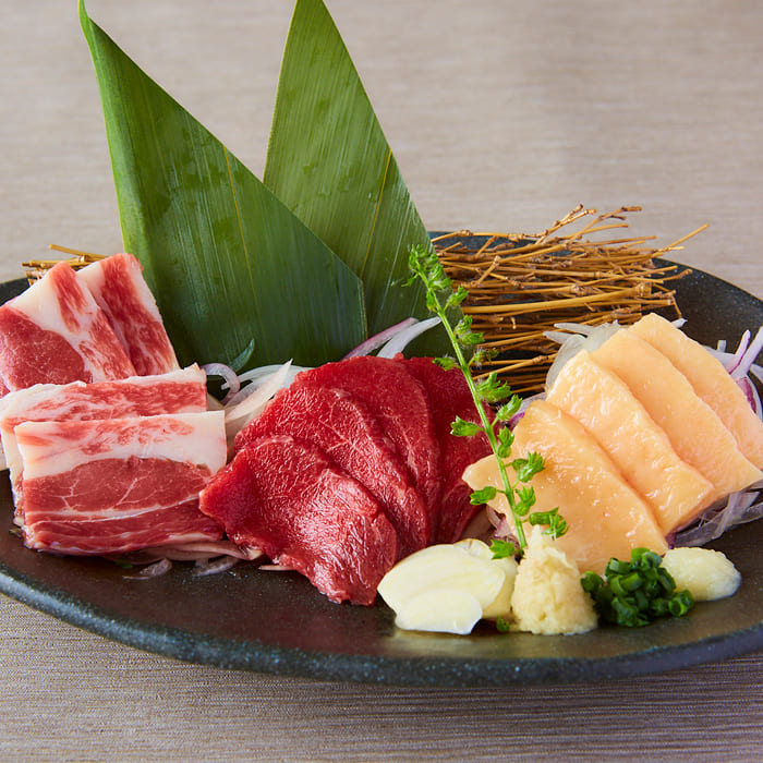 馬肉３種盛り